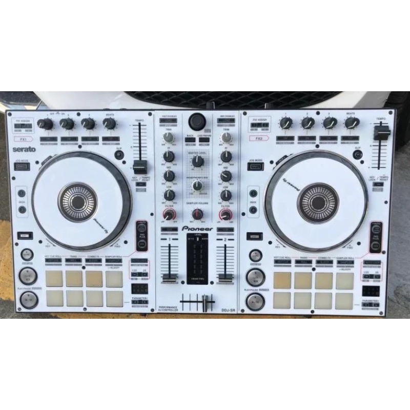 Pioneer DDJ-SR Controller Skin - Headphone Amplifier Dac recensie en prijs